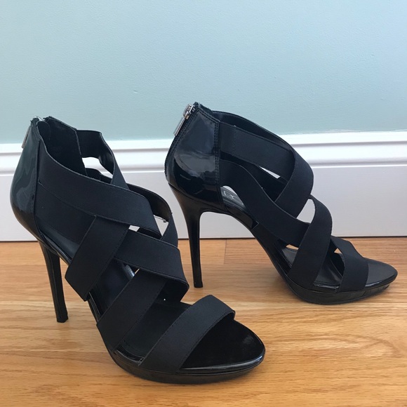 BCBG stiletto heels Size 10 - NEVER WORN!! - Picture 3 of 5